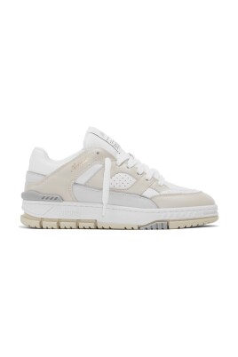 sneakers-for-urban-style