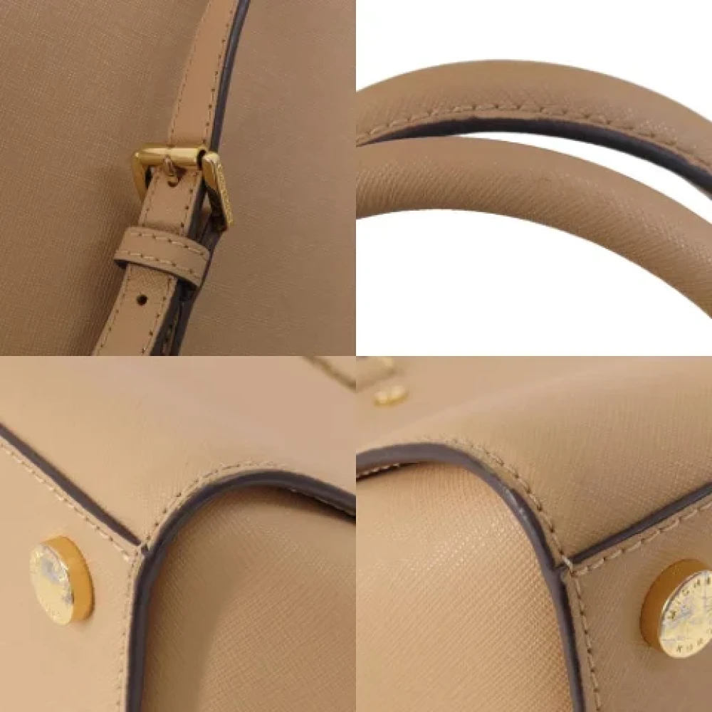 Michael Kors Pre-owned Leather handbags Beige Dames