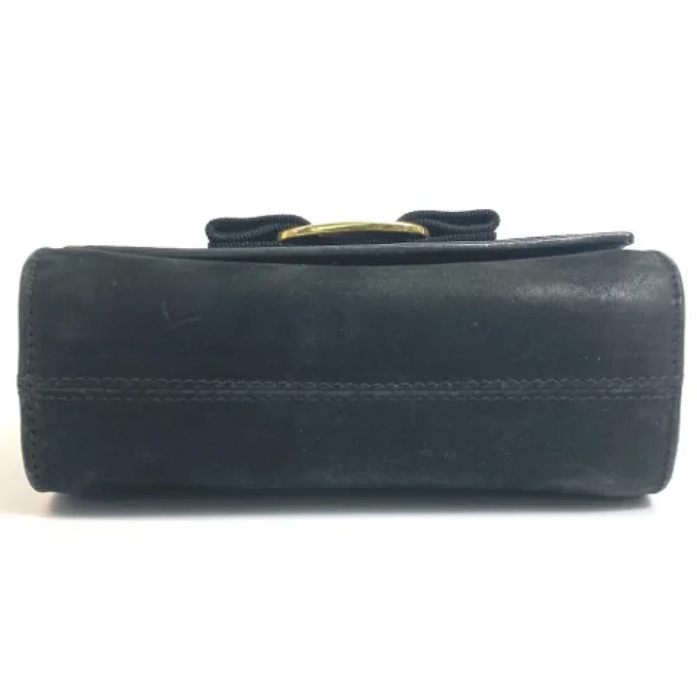 Salvatore Ferragamo Pre-owned Suede shoulder-bags Black Dames