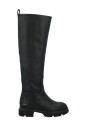 black-leather-woman-boot