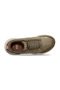 sneaker-femme-verte-pour-la-randonnee