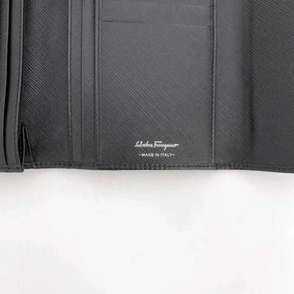 Salvatore Ferragamo Pre-owned Leather wallets Black Dames