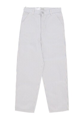 loose-fit-jeans