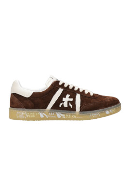 baskets-en-daim-marron-a-lacets