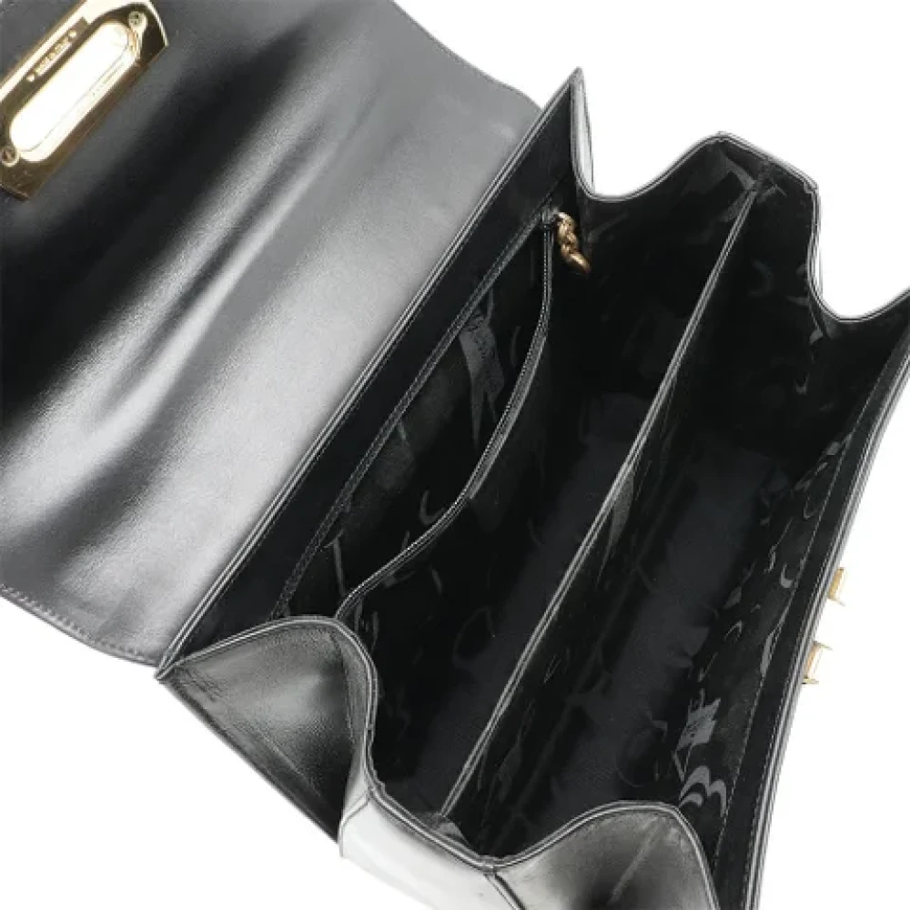 Salvatore Ferragamo Pre-owned Leather handbags Black Dames