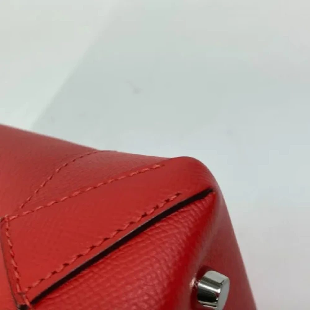 Hermès Vintage Pre-owned Fabric shoulder-bags Red Dames