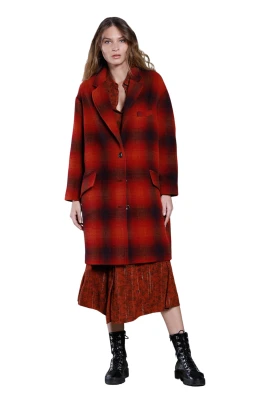 Isabel Coat