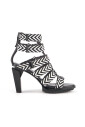 high-heel-sandals