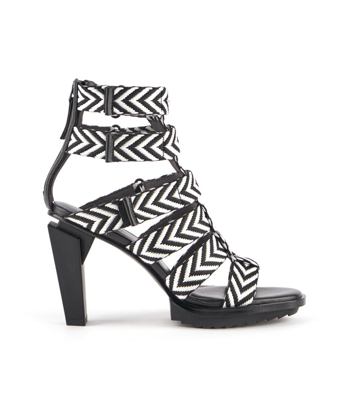 high-heel-sandals