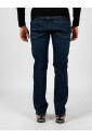 slim-fit-jeans