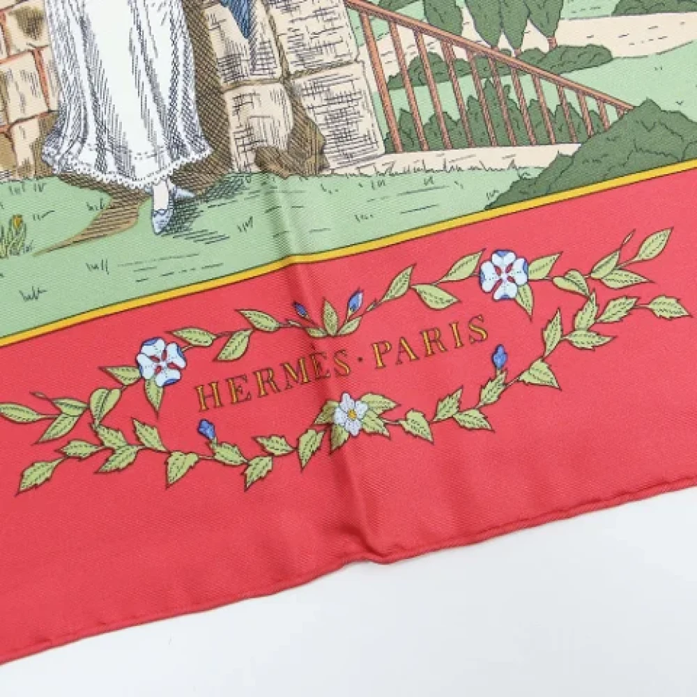 Hermès Vintage Pre-owned Silk scarves Red Dames