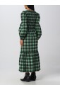 robe-midi-vert-a-smocks-et-jupe-a-volants