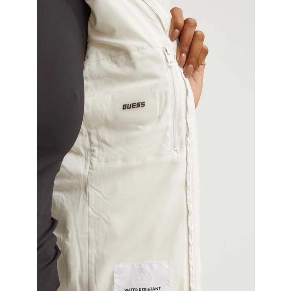 Guess Gewatteerde Gevoerde Jas White Dames