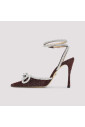 escarpins-rouges-elegants-a-talons-hauts