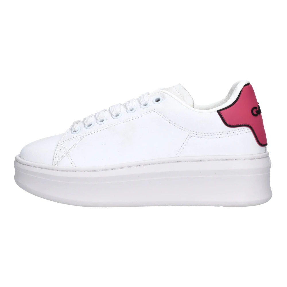 Gaëlle Paris Leren en Imitatieleren Sneakers Dames Schoenen Wit