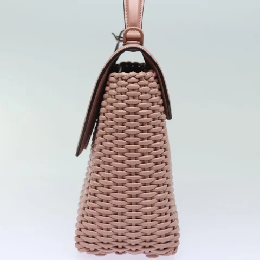 Salvatore Ferragamo Pre-owned Leather shoulder-bags Pink Dames