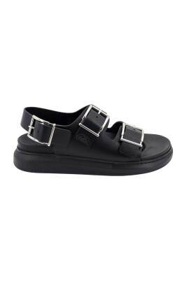 black-sandals-with-adjustable-buckles
