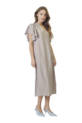 frill-dress-in-walnut-color