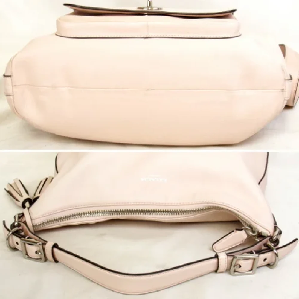 Coach Pre-owned Leather handbags Pink Dames