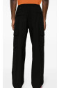 pantalon-cargo-noir-avec-coutures-orange