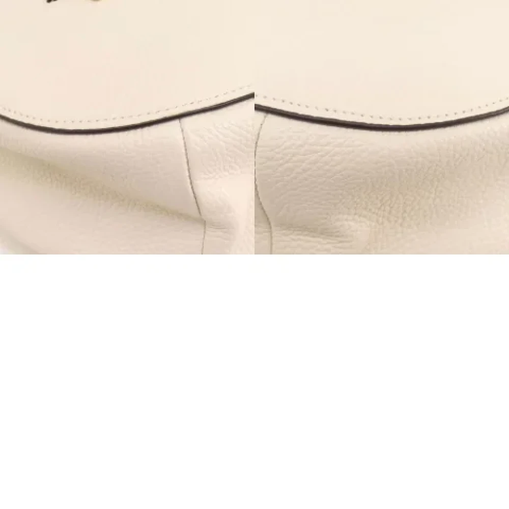 Coach Pre-owned Leather shoulder-bags Beige Dames