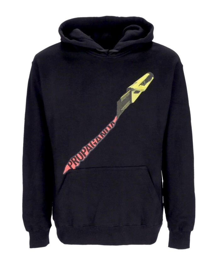 zwarte-hoodie-met-kangoeroezak