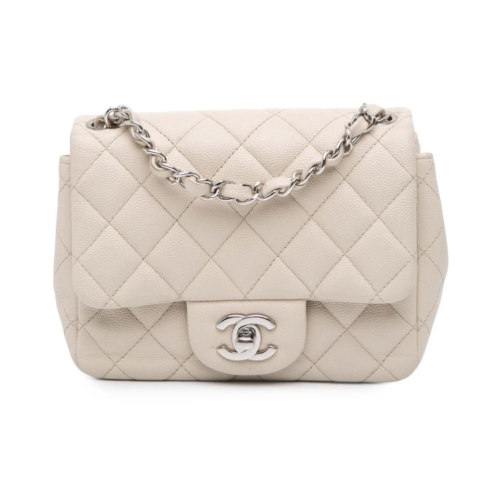 Chanel Vintage Women's White Pre-Owned Quilted Shoulder Bag With Chain Strap And Turn-Lock Fastening