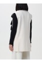 gilet-blanc-en-laine-avec-pompons