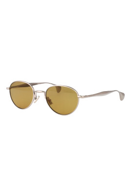 stylish-sunglasses-for-a-trendy-look
