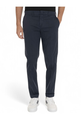 roll-hem-chino-pants