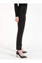 pantalon-cigarette-en-coton-noir