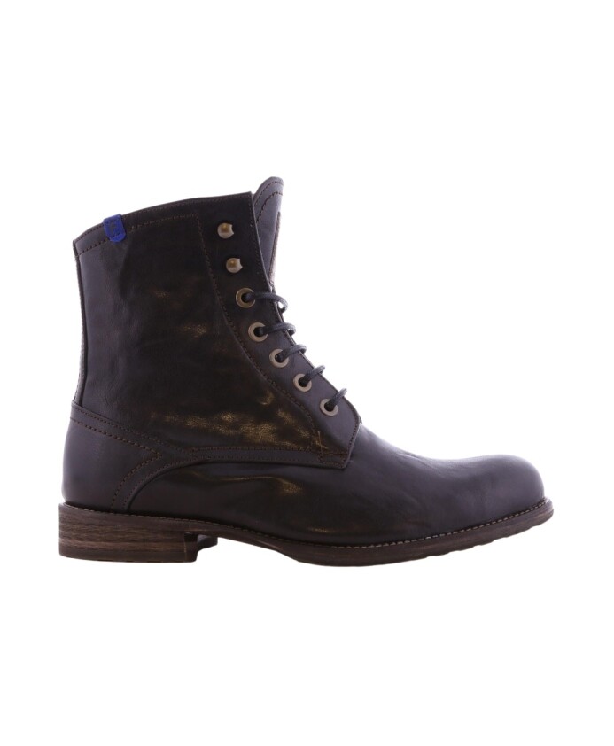 lace-up-boots