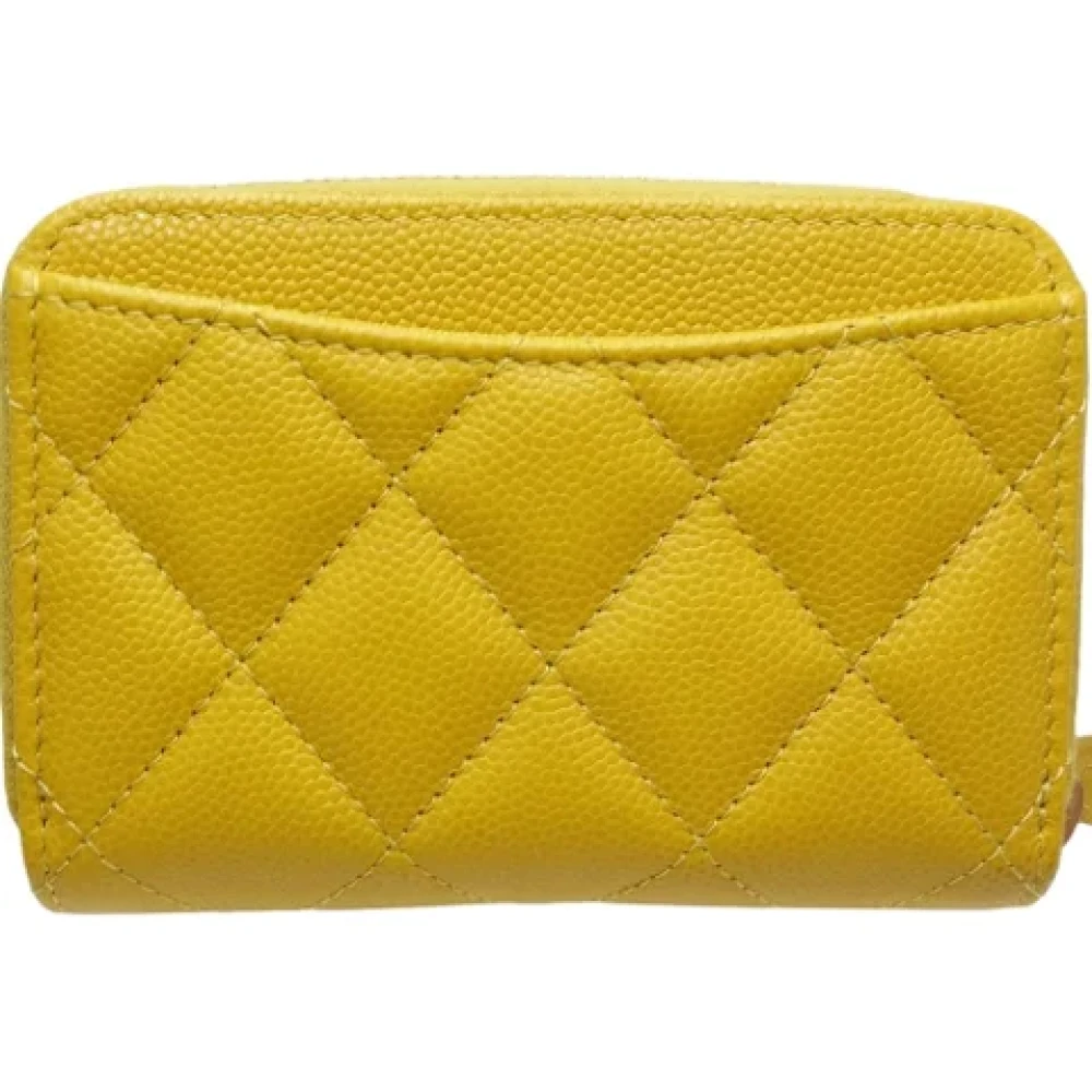 Chanel Vintage Pre-owned Leather wallets Yellow Dames