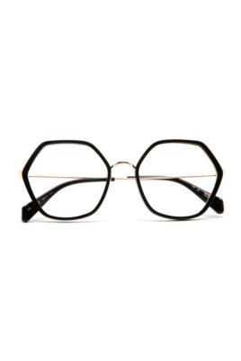stylish-sunglasses-for-outdoor-activities