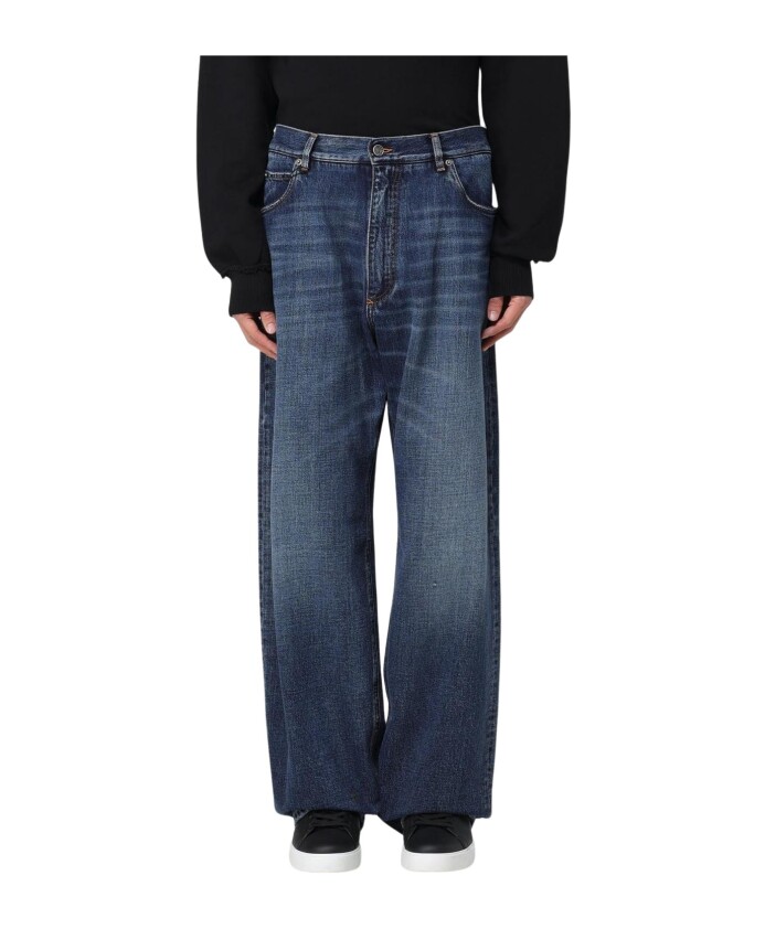 jean-a-jambe-large-et-coupe-decontractee