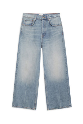 jean-droit-classique-en-denim