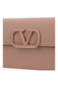 chain-wallet-in-nude-hammered-leather