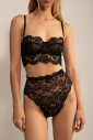 soutien-gorge-en-dentelle