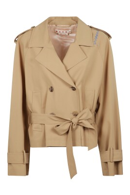 beige-dubbelknappt-ull-trenchcoat