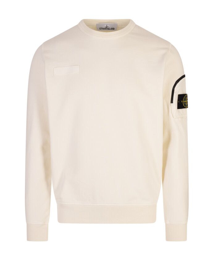 pull-jaune-avec-application