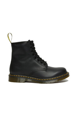 lace-up-boots