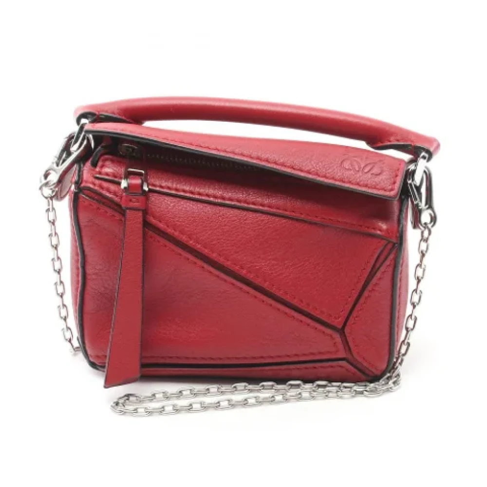 Loewe Pre-owned Leather handbags Red Dames