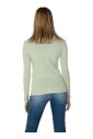 tricot-vert-a-manches-longues