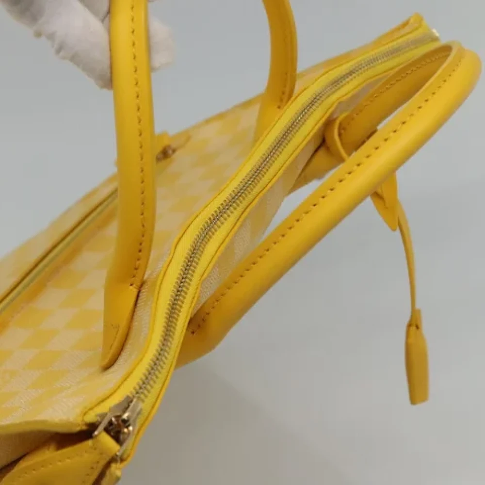 Louis Vuitton Vintage Pre-owned Canvas louis-vuitton-bags Yellow Dames
