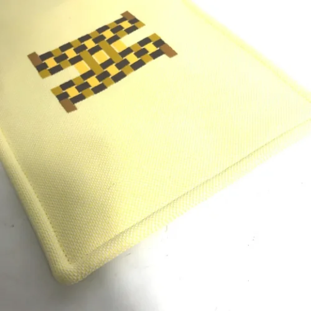 Hermès Vintage Pre-owned Fabric pouches Yellow Dames
