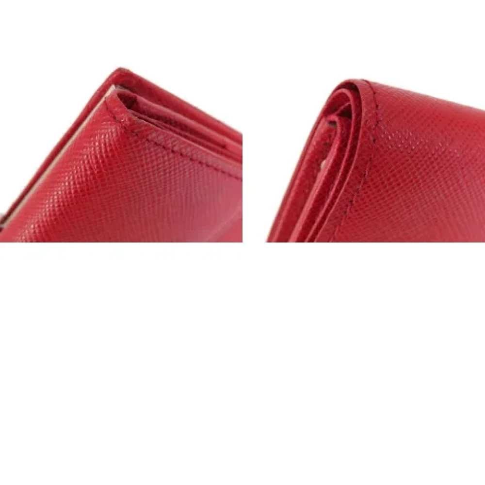 Burberry Vintage Pre-owned Plastic wallets Red Dames
