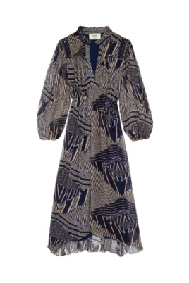 effortless-elegance-long-dress-blue