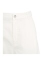 witte-bermuda-shorts-met-strass-applicaties