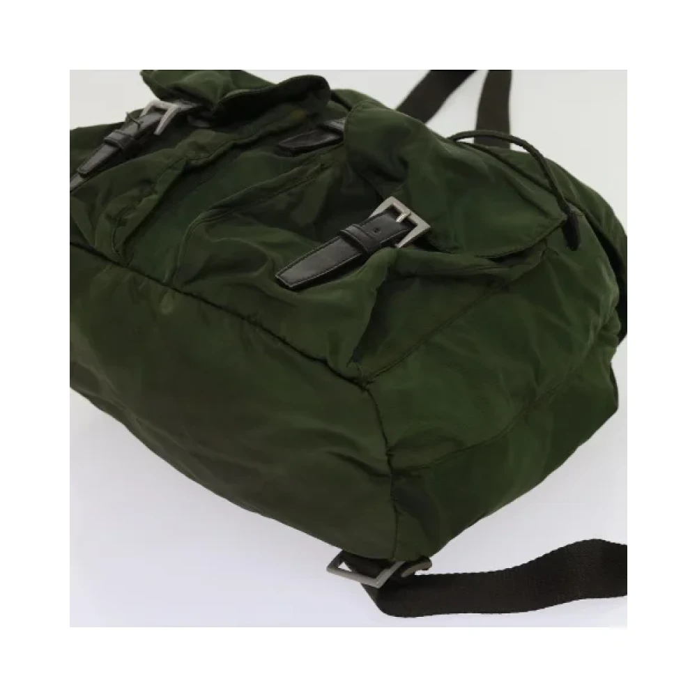 Prada Vintage Pre-owned Leather backpacks Green Dames