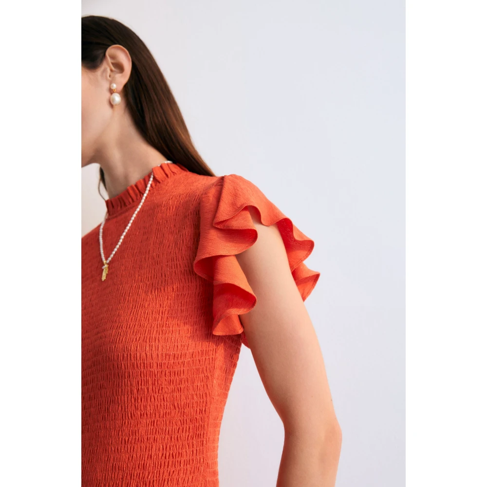 The New Society Katerina Jurk Red Dames